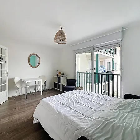 Ibaia - St Esprit Apartment